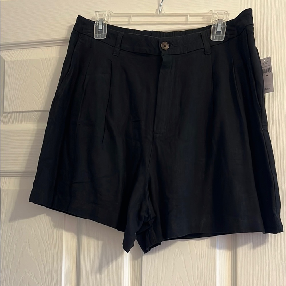 Black High-Waisted Shorts
